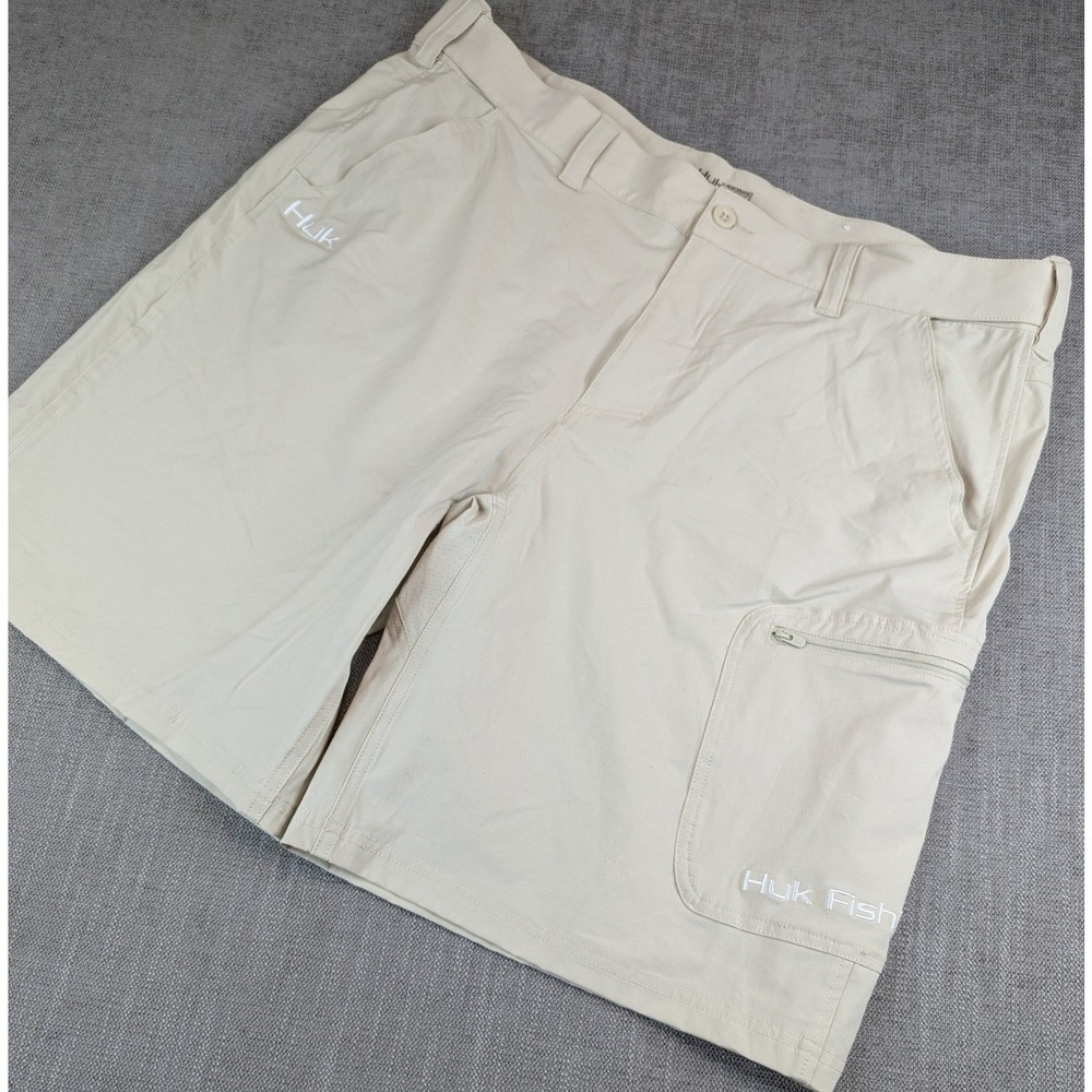 Huk Fishing Shorts Mens XXL Tan Khaki Performance Cargo Pockets Outdoor Gear